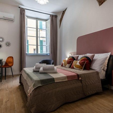 The Urban Blue, Superior Apartment Near Lungarni بيزا المظهر الخارجي الصورة