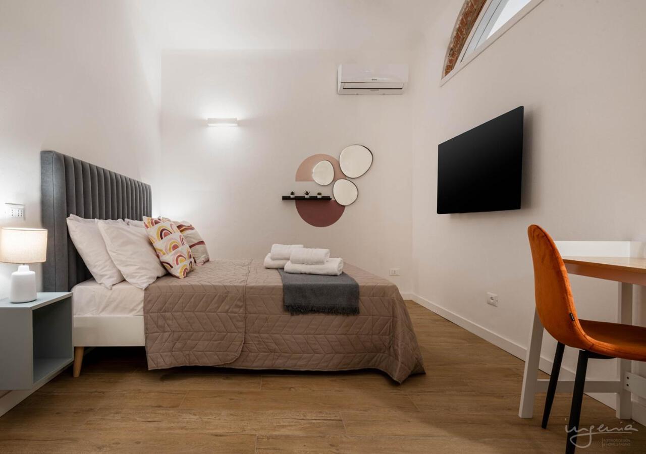 The Urban Blue, Superior Apartment Near Lungarni بيزا المظهر الخارجي الصورة