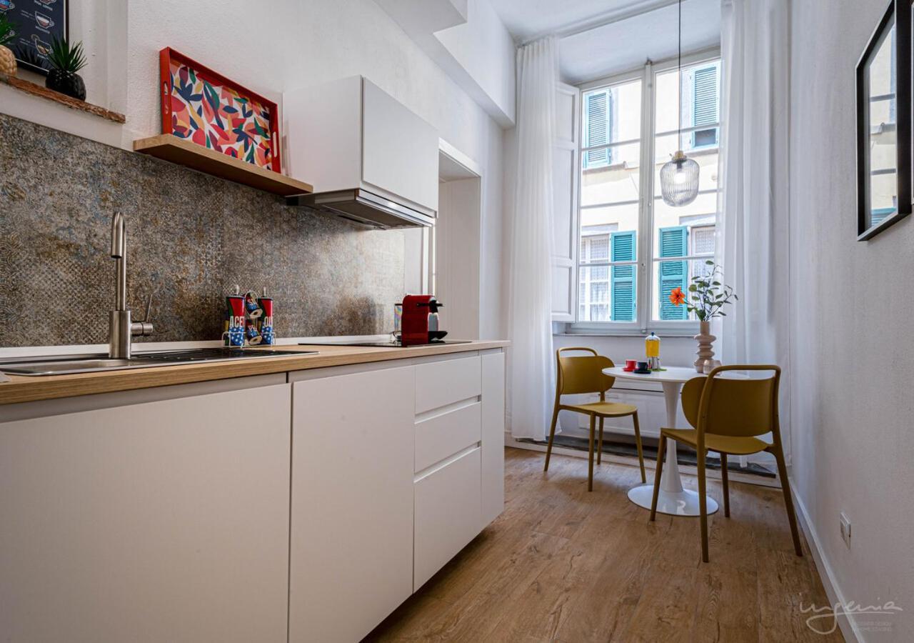 The Urban Blue, Superior Apartment Near Lungarni بيزا المظهر الخارجي الصورة